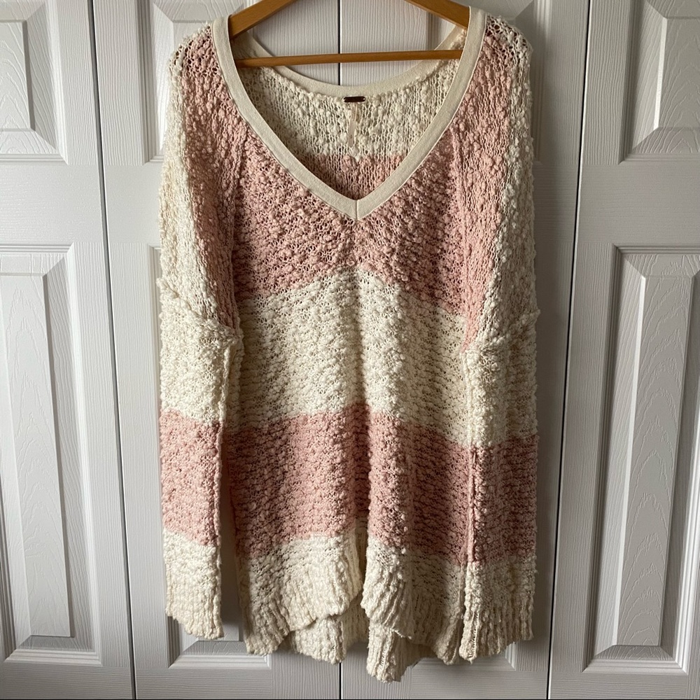 Free People Small Songbird Pink Cream Oversized Sweater Boucle Nubby Knit